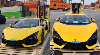 Siêu xe hybrid Lamborghini Revuelto chính hãng đầu tiên về tới Việt Nam?